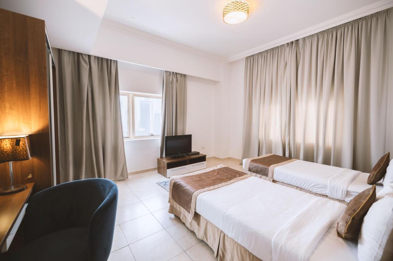 Magnum Hotel & Suites West Bay Ad Dawhah Esterno foto