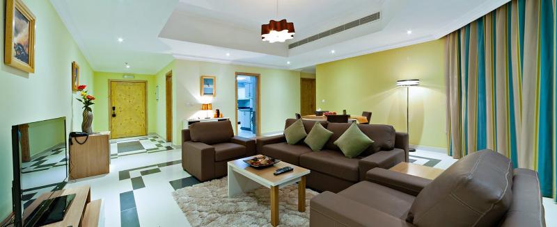 Magnum Hotel & Suites West Bay Ad Dawhah Esterno foto